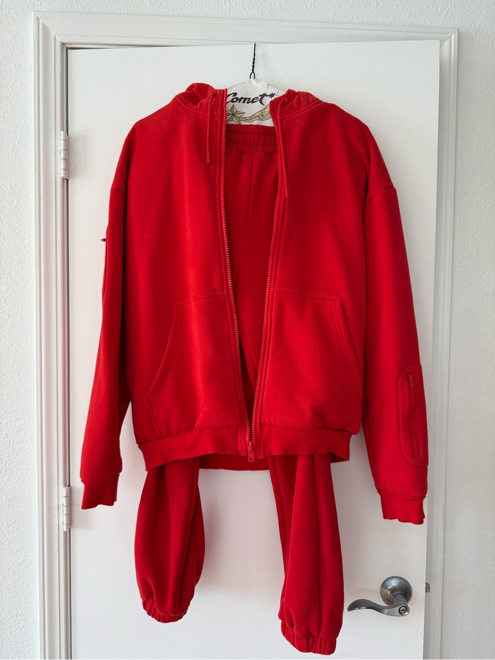 Comfrt crimson airplane zip hoodie and pants set